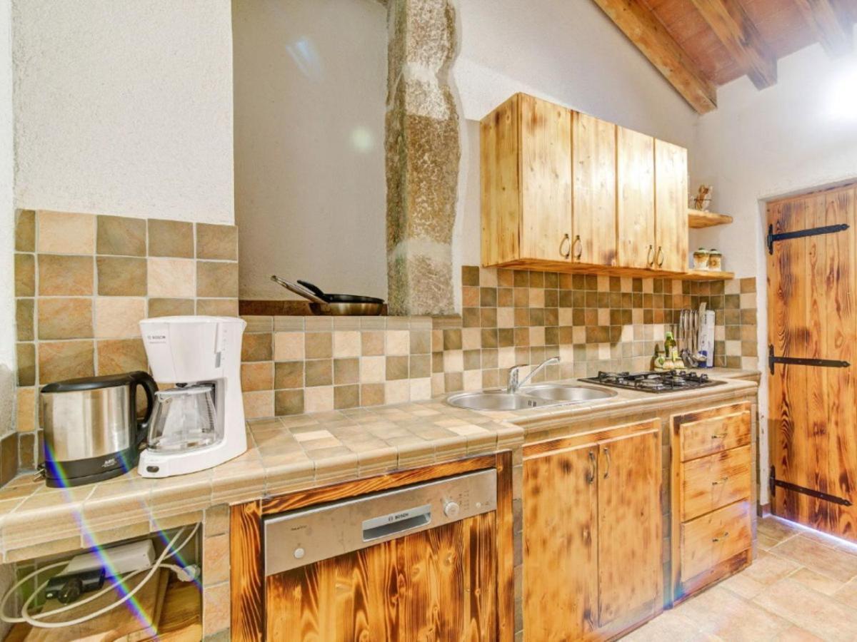 Lovely Holiday Home In Starigrad エクステリア 写真