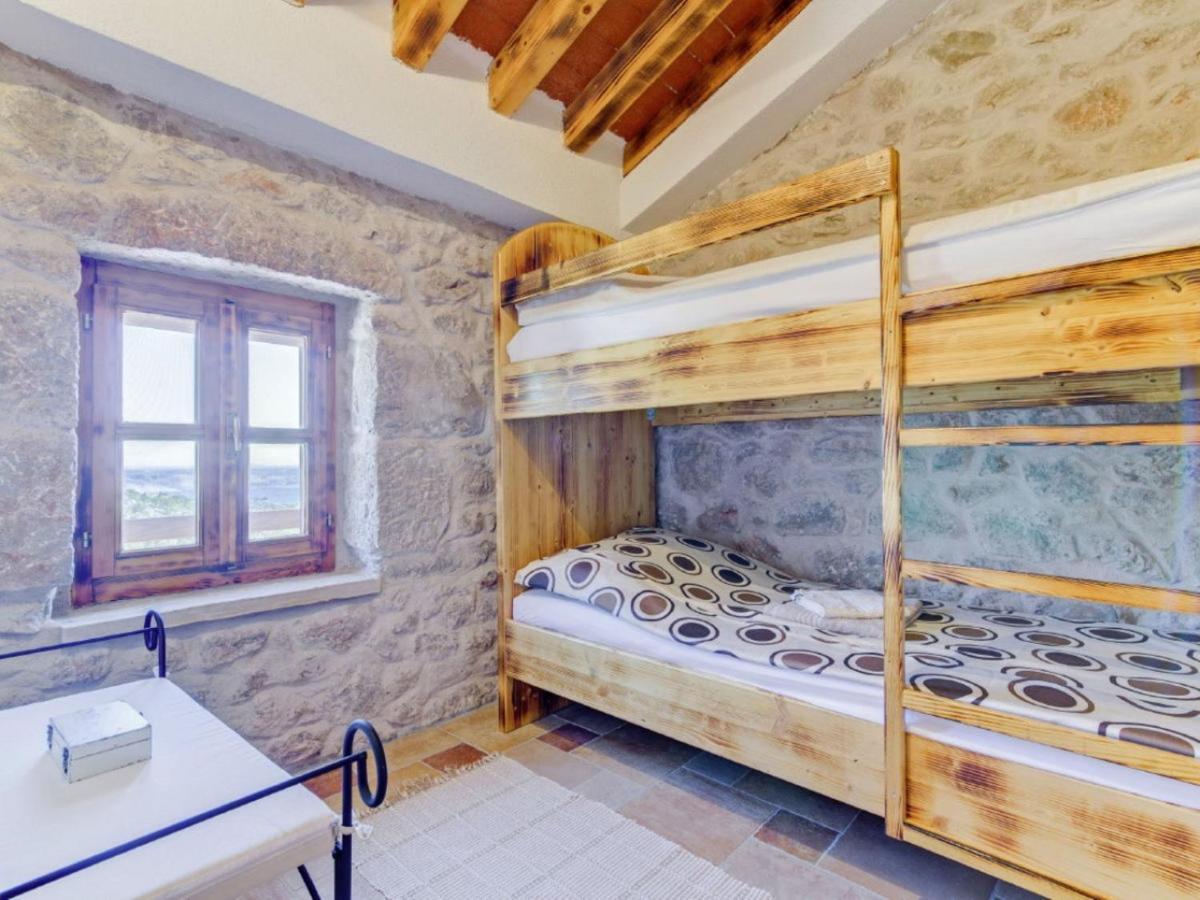 Lovely Holiday Home In Starigrad エクステリア 写真