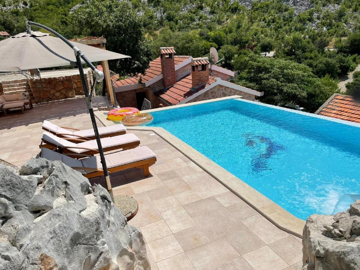 Lovely Holiday Home In Starigrad エクステリア 写真